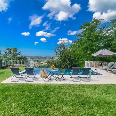Villa Melegran In The Hills