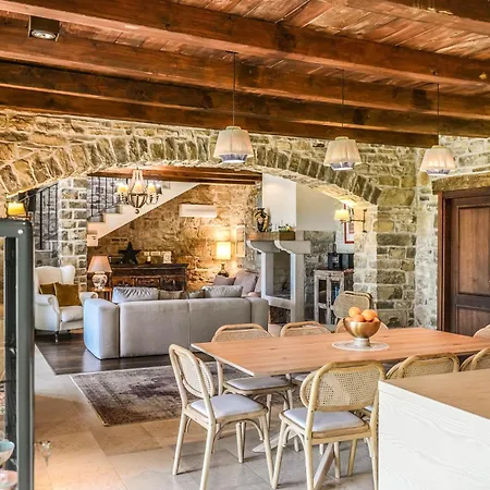 Villa Melegran In The Hills *